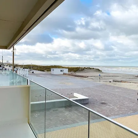 Apartment Sunflower 102 With Beautiful Sea Views Nieuwpoort